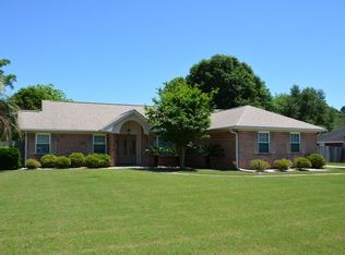 5 Stratford Ln, Enterprise, AL 36330