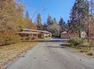 315 Espey Rd, Grants Pass, OR 97527