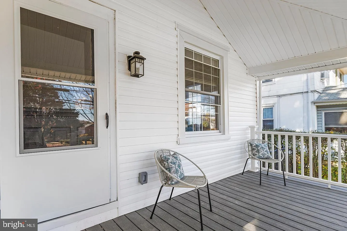 4 bed, 1.5 bath, 1800 sqft, $3,250 — Photo 3