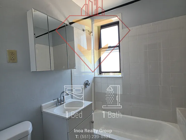 806 Avenue A #28 — Photo 12