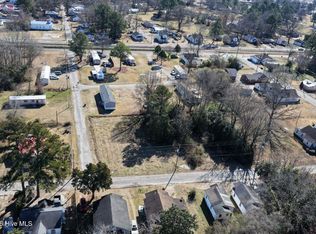 Off Of S Chestnut Street, Mount Olive, NC 28365