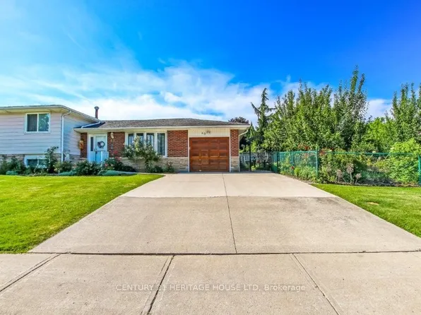 63 Confederation Dr, Saint Thomas, ON N5P 3P3