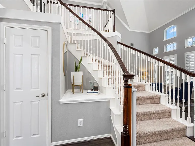 10822 Cornwall Ln — Photo 12