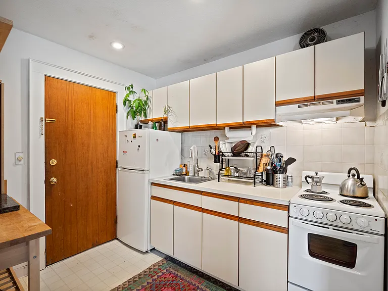 50 Columbus Ave #7 — Photo 7