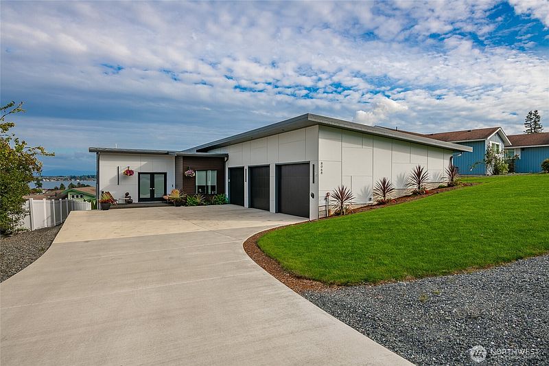 4th image of 8068 Niska Road