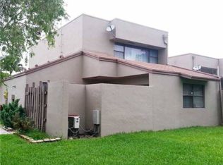 12292 NW 13th Ct, Pembroke Pines, FL 33026