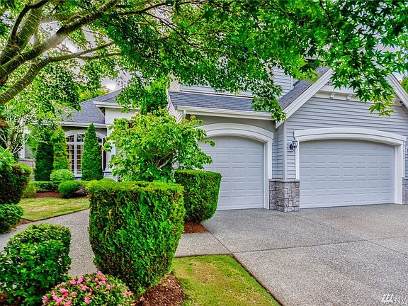 3rd image of 27232 SE 13th Pl