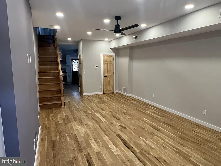 3051 Cedar St — Photo 5