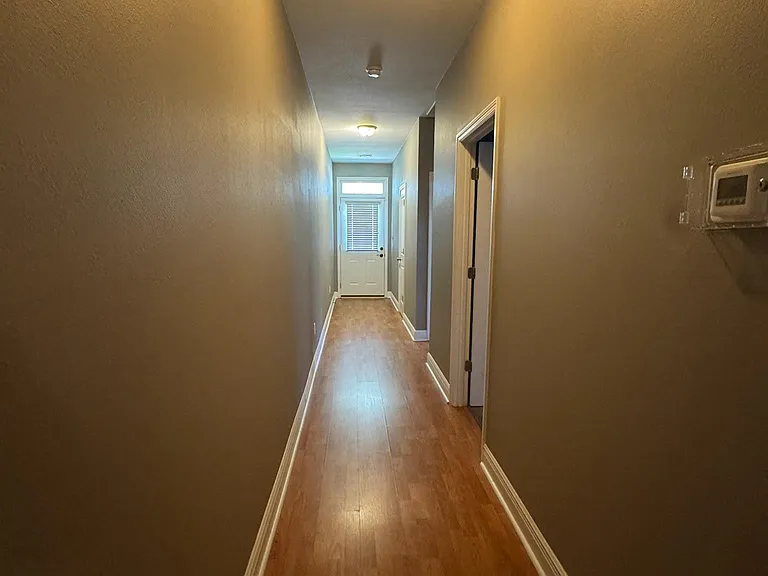 6207 Jordans Pass Dr — Photo 12