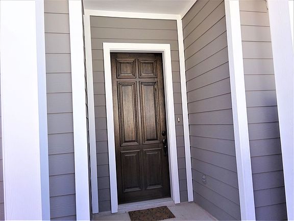 2nd image of 104 Round Valley Ct