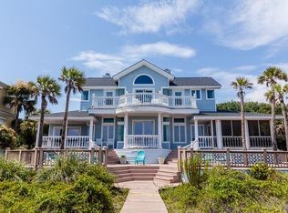 11 55th Ave, Isle of Palms, SC 29451