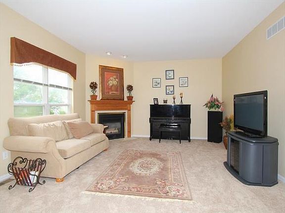 4th image of 7777 Golden Meadow Dr