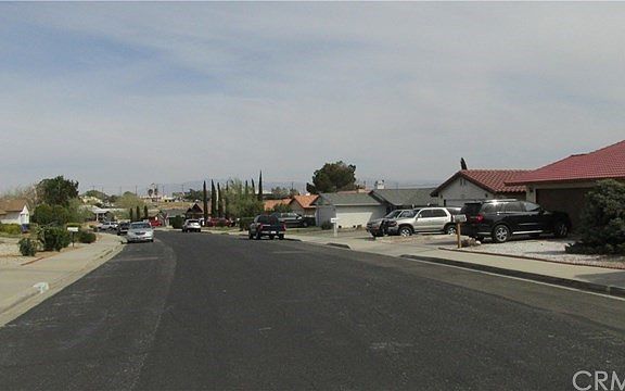 3rd image of 16142 Wimbleton Dr