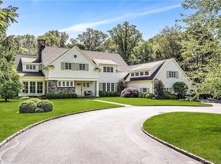 19 Bittersweet Ln, Darien, CT 06820