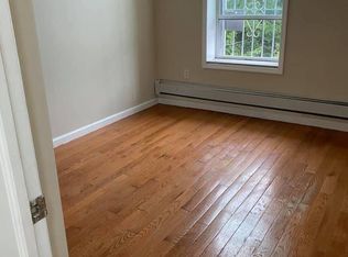 6056 70th Ave, Ridgewood, NY 11385