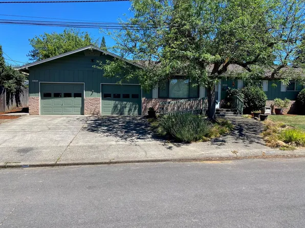 ross01, 1650 & 1652 NW Vale Ct #1652, Roseburg, OR 97471