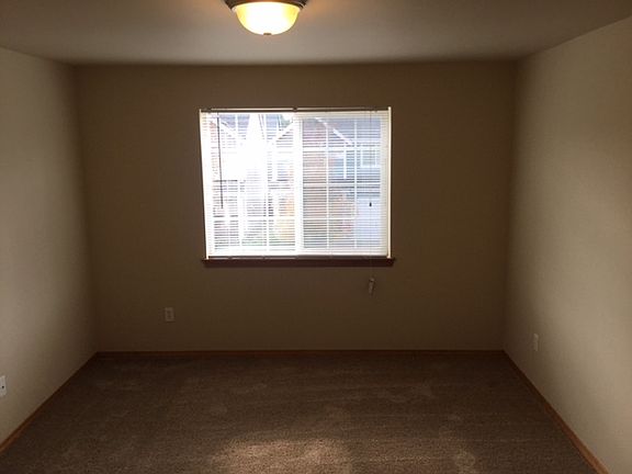 5th image of 5221 166th Street Ct E
