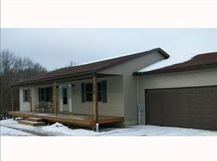 123 Britt Ln, Butler, PA 16002