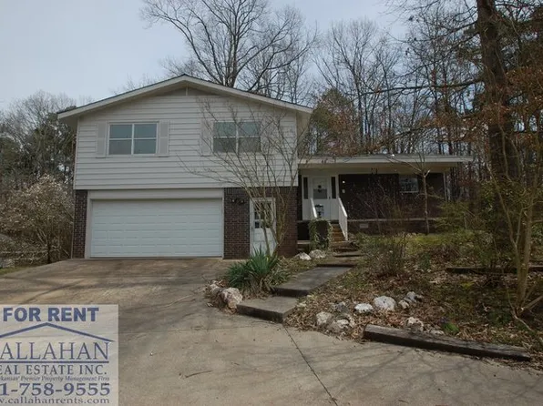 3013 Sharon Rd, Benton, AR 72019