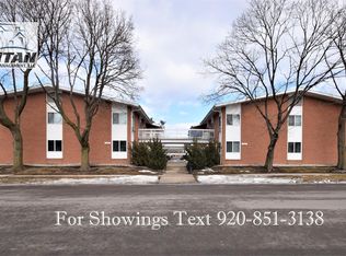 1459 Elm St #106, Green Bay, WI 54302