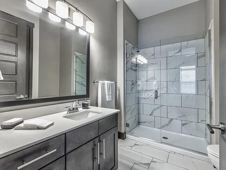 The Ivy Apartment Homes — Photo 32