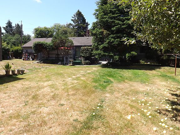 2nd image of 11712 14th Ave S