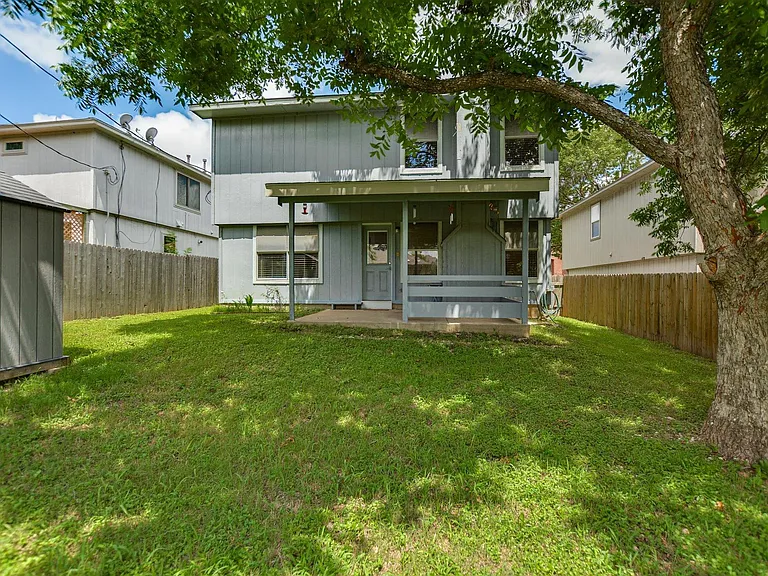 13917 Maricella Ln — Photo 19