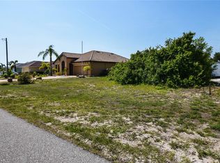 270 Albatross Rd #11, Rotonda West, FL 33947