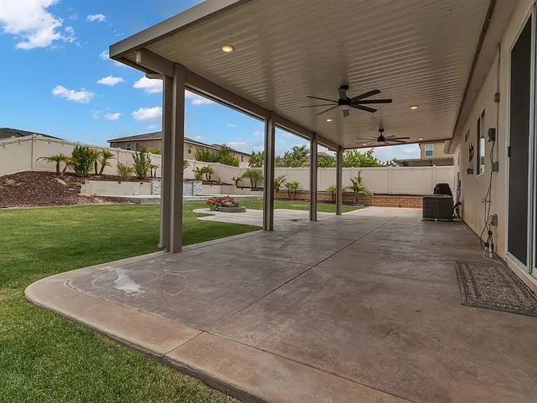 20720 Spring Mountain Rd — Photo 31