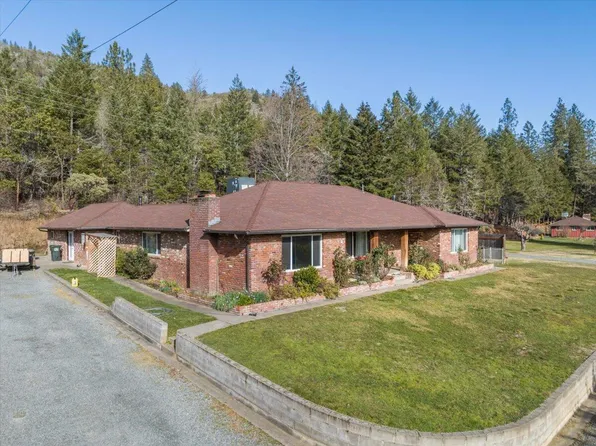 7420 N Applegate Rd, Grants Pass, OR 97527