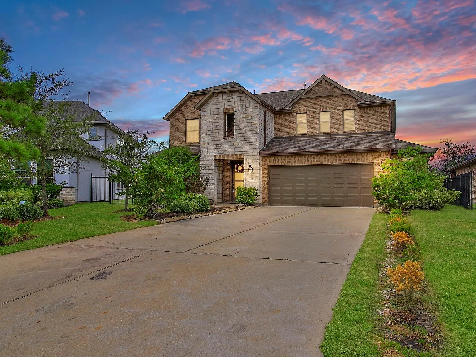 4 bed, 3.5 bath, 2424 sqft, $4,600 — Photo 3