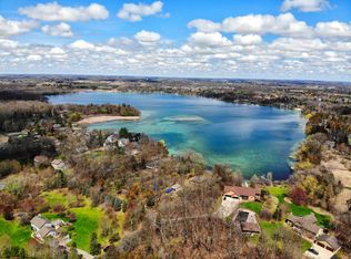 37236 Indian Mound Rd, Oconomowoc, WI 53066