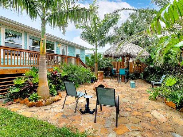 424 W Avenue St E #1, Pt Aransas, TX 78373