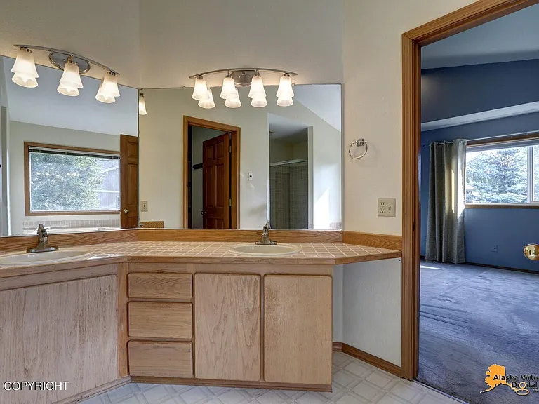8501 Mentra St — Photo 14