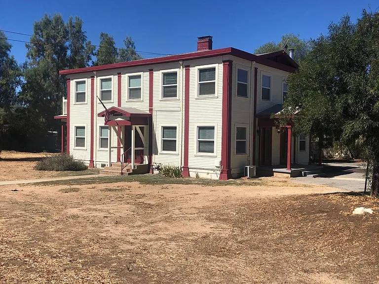 545 Euclid Ave — Photo 32