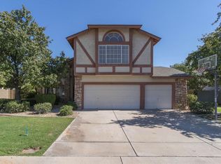 5427 E Fountain Cir, Mesa, AZ 85205