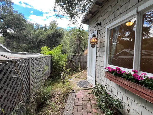 1262B N Topanga Canyon Blvd, Topanga, CA 90290