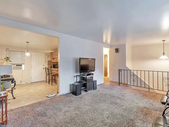 4th image of 3834 S Bannock St