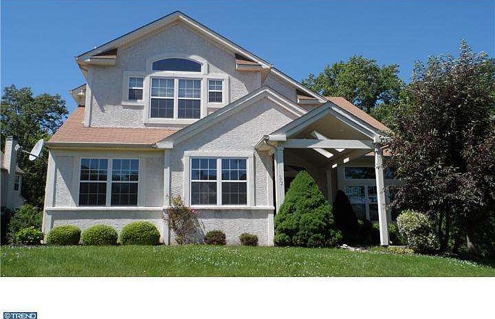 2nd image of 972 Hickory Ridge Dr