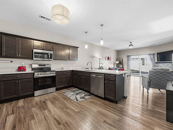 5th image of 2869 Spring Rose Cir #102