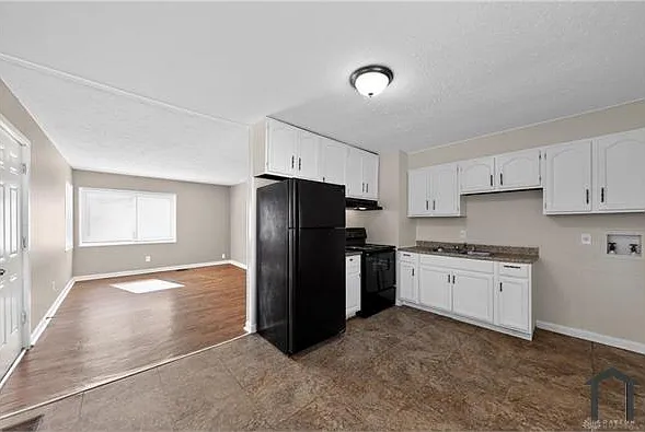 4563 Nevada Ave — Photo 10