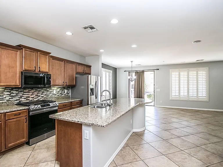 363 W Lantana Pl — Photo 16