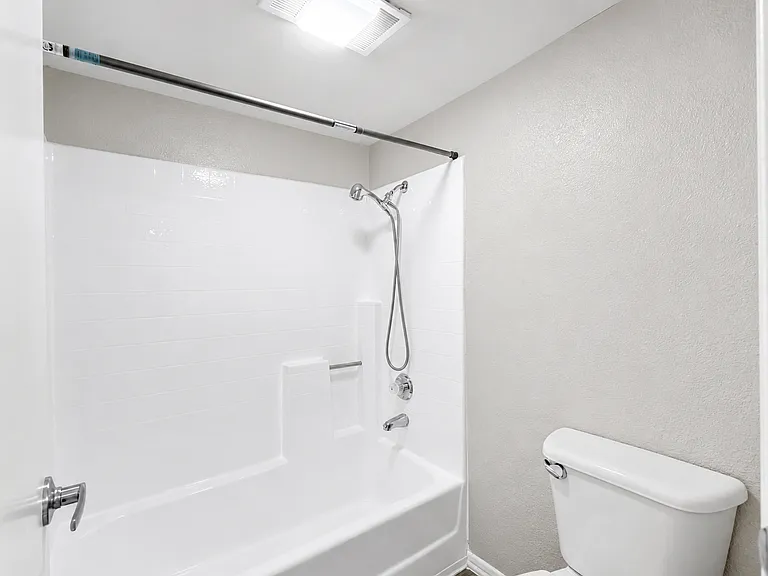 553 N Santa Fe St #99 — Photo 7