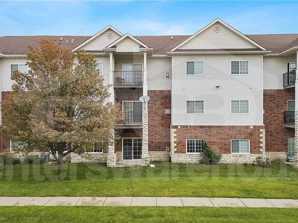 6255 Beechtree Dr Unit 5102, West Des Moines, IA 50266
