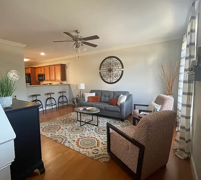 333 Arlington Ave — Photo 1