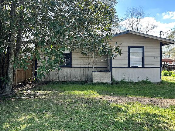 4th image of 208 S Colbert St