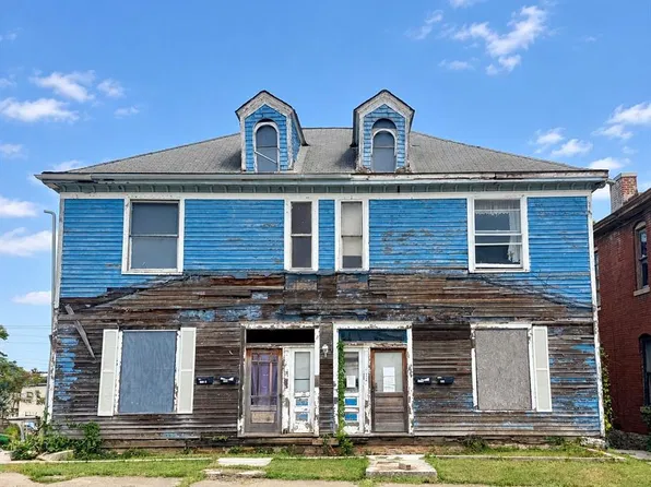 216-18 N 4th St, Hannibal, MO 63401