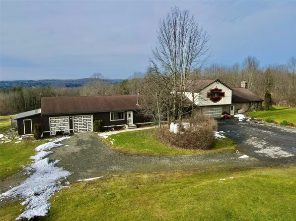 519 Brotzman Rd, Binghamton, NY 13901