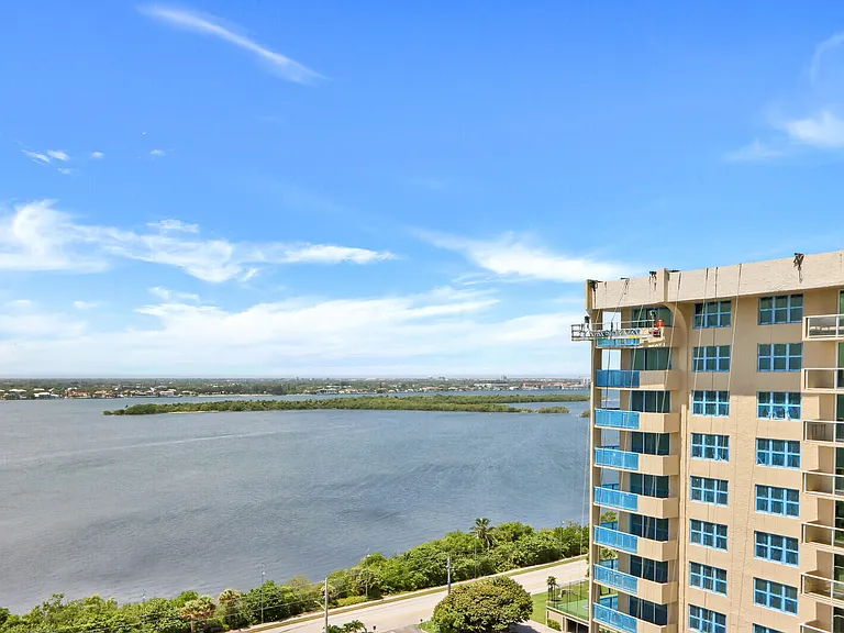 5420 N Ocean Dr #1703 — Photo 21