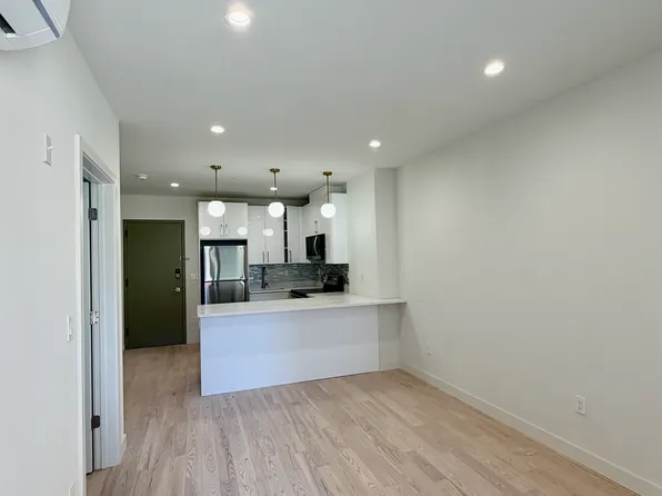 40-09 29th Street image 8 of 14